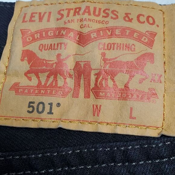 LEVIS 501 Black Jeans. BUTTON FLY Size W 50 L 32 - Picture 5 of 11